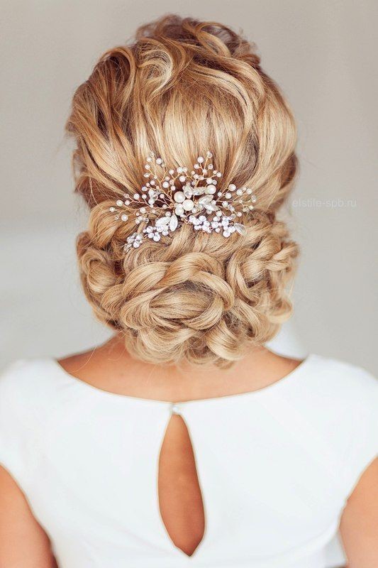 10 Bridal Hairstyles For Every Texture, Length, and Aesthetic