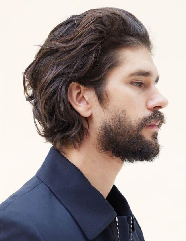 Layered chin-length bob