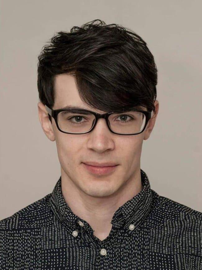 Sleek bob with side-swept bangs