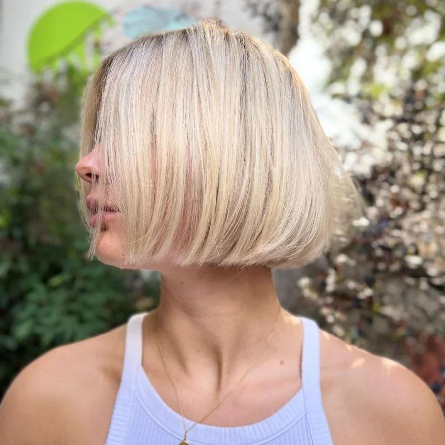 Angled Bob Hairstyles 