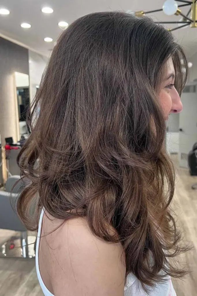 Messy Blowout Wavy Layered Cut