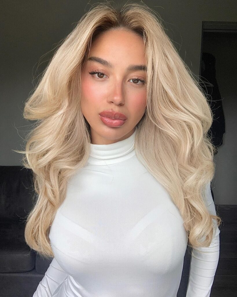 Blonde Blowout Layered Haircut