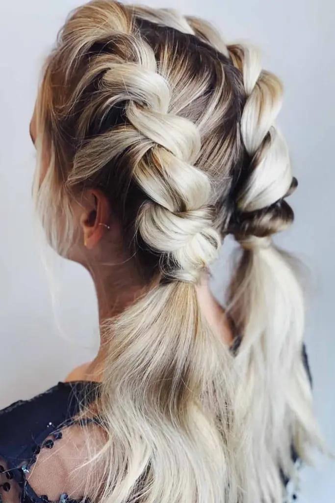 Ice Blonde Twisted Tails