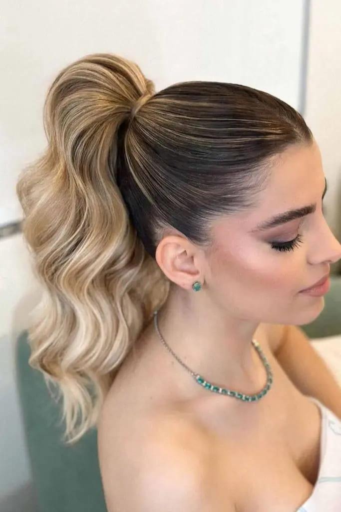 Classic High Ponytail With Smooth Waves
