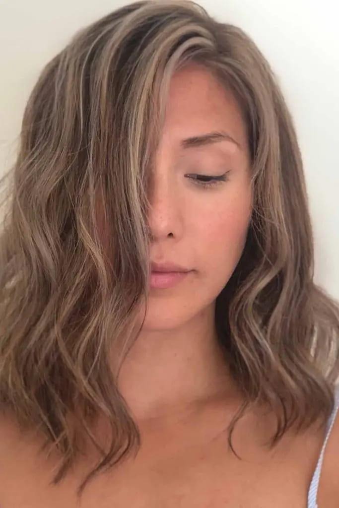 Medium Wavy Brown Hair With Ash Blonde Highlights