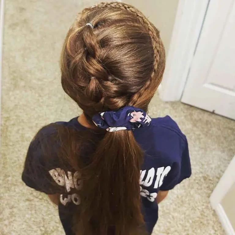 Circular Dutch Braid With Pull-Through Braided Ponytail