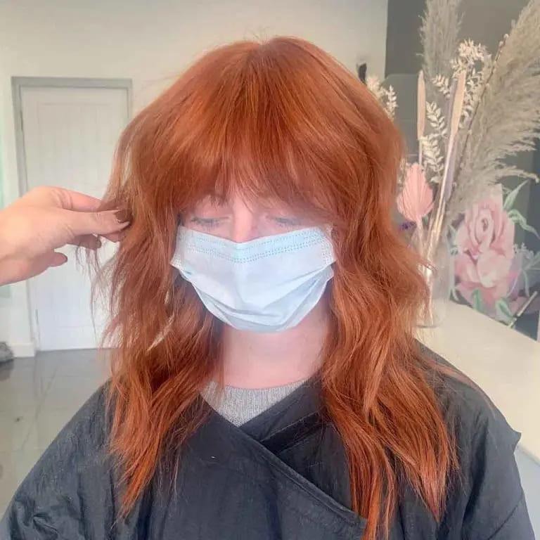 Long Shag Mullet Dull Ginger Wavy Wolf Cut With Curtain Bangs