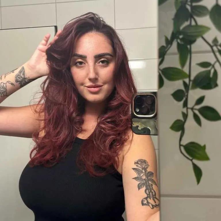 Long Burgundy Wavy Wolf Cut