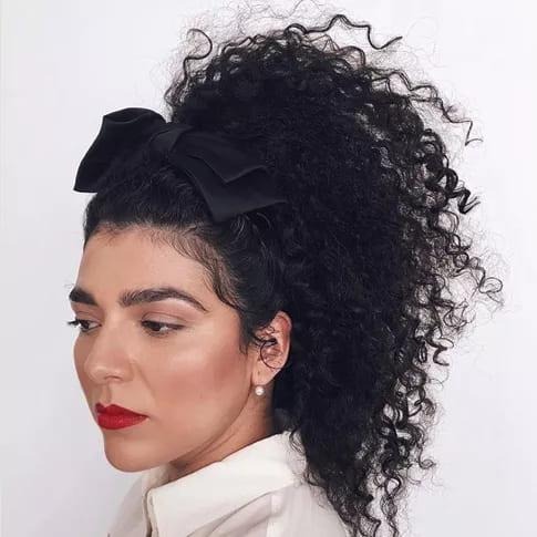  Curly Ultra-High Pony