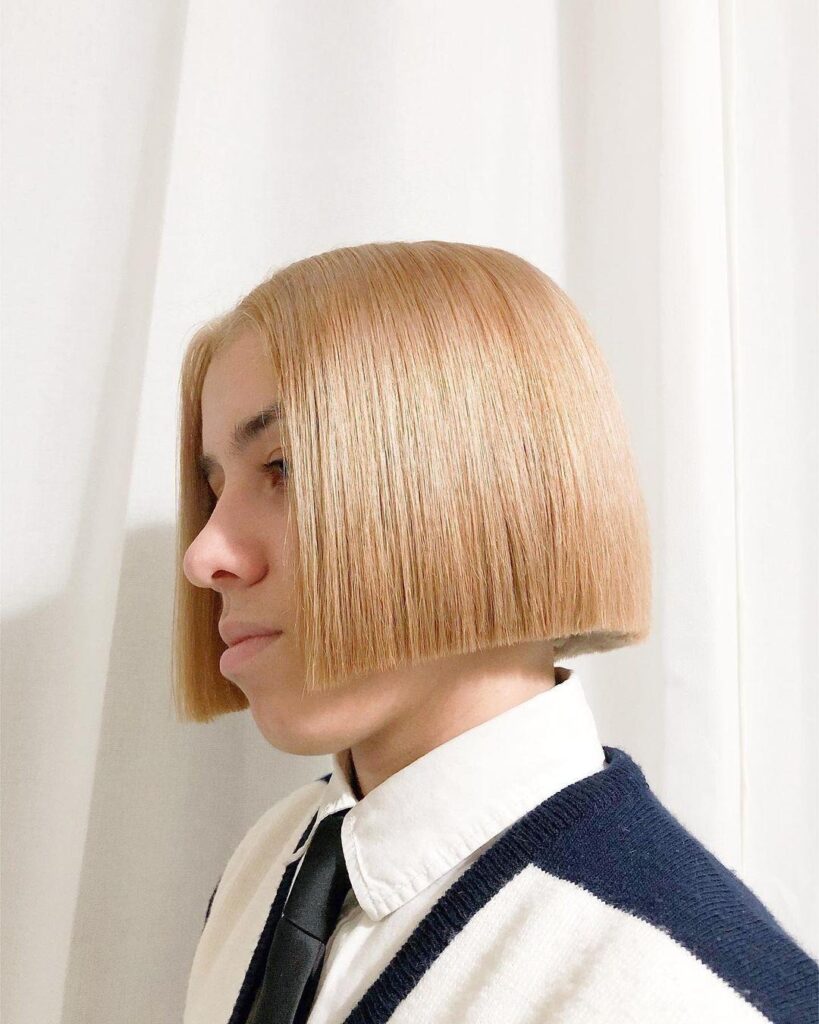 Sharp Blonde Anime Bob