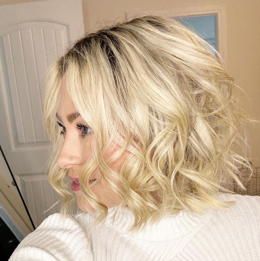 Short Blonde Wavy Bob Hair