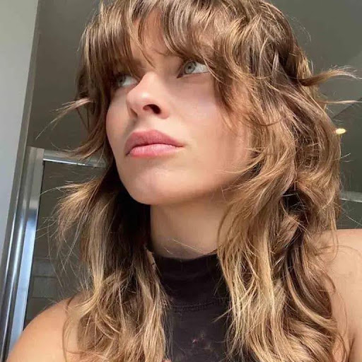 Brown Wavy Medium Mullet Wolf Cut With Tousled Bangs