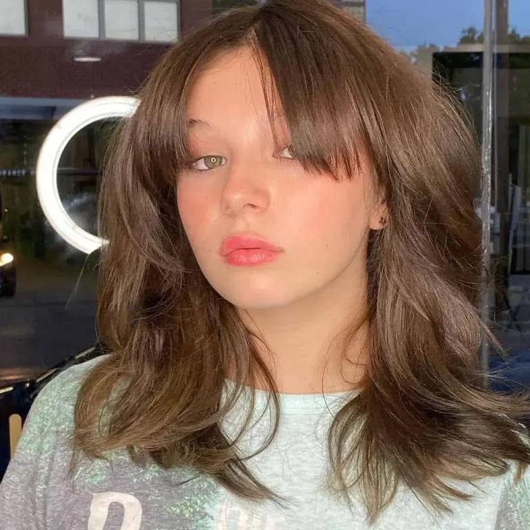 Brown Mullet Wolf Cut With Parted Bangs