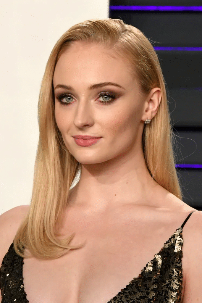 The Textured Bob with Flipped Ends