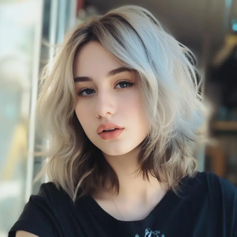 Bleached Bronde Wolf Cut
