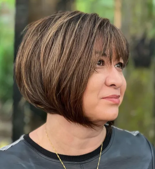 Classic Chin-Length Bob with Soft Highlights