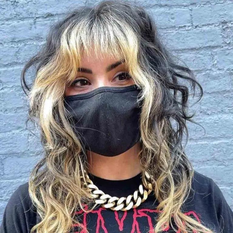 Black Wavy Wolf Cut with Blonde Highlights