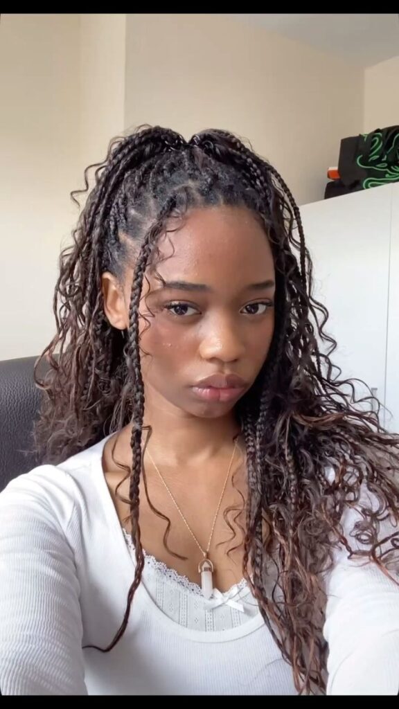  Half-Up, Half-Down Knotless Braids