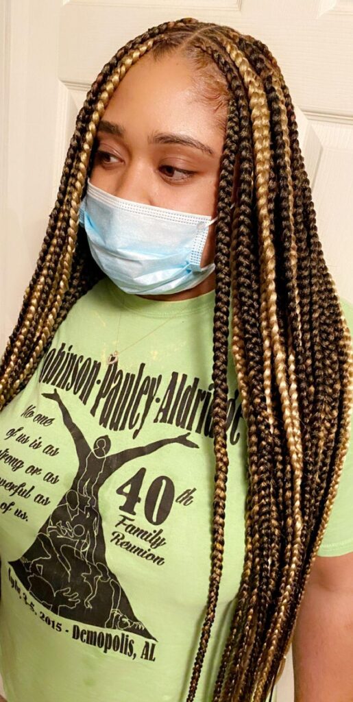Knotless Braids with Color Streaks