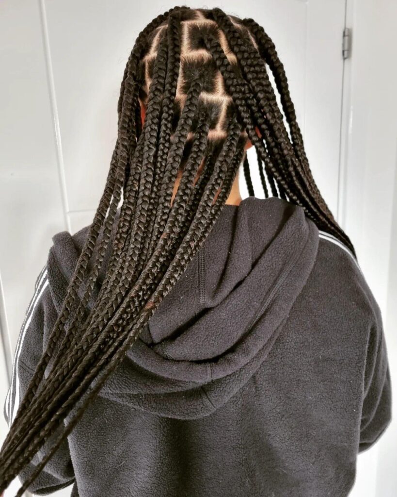 Chunky Knotless Braids
